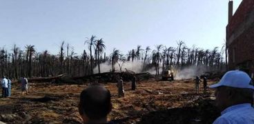 إزالة مخلفات حريق قرية الراشدة