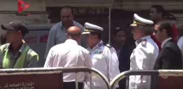 بالفيديو | حكمدار القاهرة يتفقد محكمة عابدين بالتزامن مع محاكمة نقيب الصحفيين