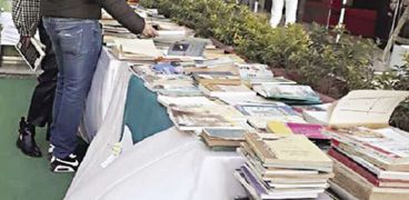 معرض لبيع الكتب القديمة داخل كمباوند بـ"6 أكتوبر"