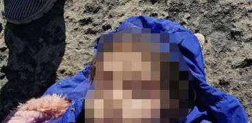 أحد الأطفال المصريين ضحايا غرق المركب