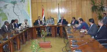 وزير القوى العاملة في مؤتمر اللجنة العراقية