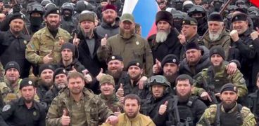 قديروف والجنود الشيشانية