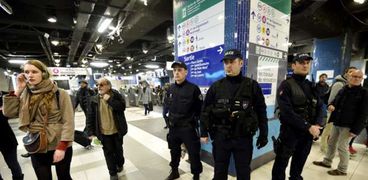 عناصر من الشرطة البلجيكية "الفرنسية"
