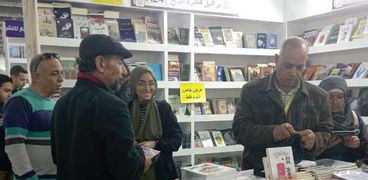 دار نشر توفر كتب بأسعار مخفضة في معرض الكتاب