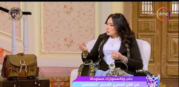 شيماء مصطفى مصممة حلي تراثية وجلود طبيعية