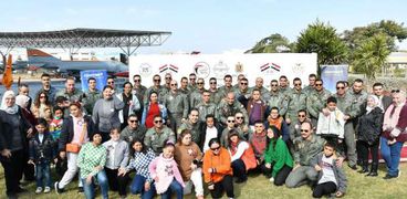القوات المسلحة تنظم احتفالية لأبطال قادرون باختلاف في متحف القوات الجوية