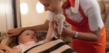 الخادمة وتربية الطفل