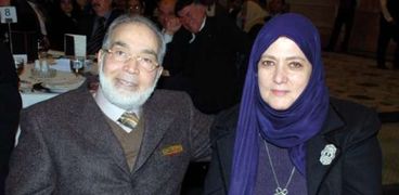 شمس البارودي وزوجها حسن حسني
