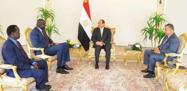 الرئيس عبدالفتاح السيسى خلال استقباله للوزير