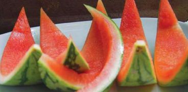 فوائد مذهلة لقشر البطيخ.. منها زيادة القدرة الجنسية للرجال