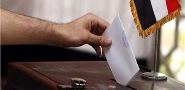 عملية التصويت في الانتخابات