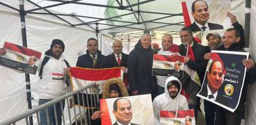 مشاركة المصريين بالخارج في الانتخابات