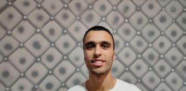 الطالب أحمد أبو المكارم