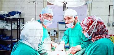 فريق طبي بجامعة الإسكندرية يستأصل ورم خبيث يزن 55 كيلوجرام