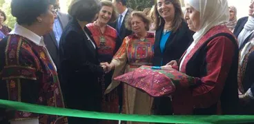 وزيرة التضامن تفتتح معرض التراث الفلسطيني بعمان