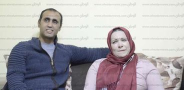 بالفيديو| «محمد وعبير».. زوجان يتحديان الإعاقة بشعار «الكرسى المتحرك أسلوب حياة»