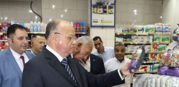 جولة محافظ القاهرة لمتابعة أسعار السلع