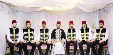 أعضاء فرقة «تواشيح السورية»
