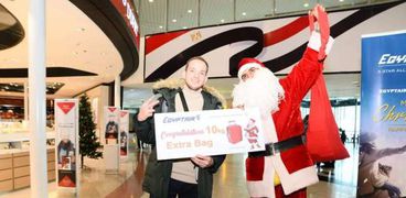 المطارات المصرية تواصل احتفلاتها باعياد الميلاد