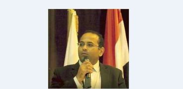 الدكتور محمد شفيق، عضو مجلس نقابة الأطباء البيطريين