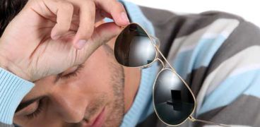 أضرار النظارات الشمسية المقلدة