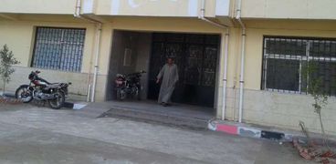 الوحدة الصحية بمدينة صان الحجر تعانى من تدهور الخدمات الطبية