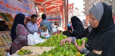 ارتفاع جديد فى أسعار الخضر والفاكهة بمختلف الأسواق يثير استياء المواطنين