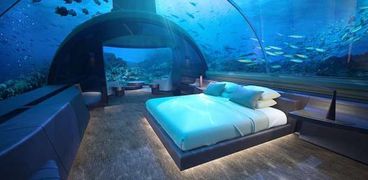 بناء أول فندق تحت سطح البحر فى الملاديف "عيش مع الأسماك"