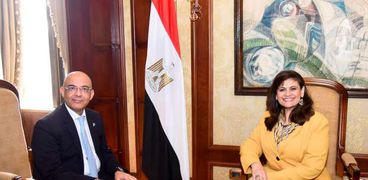 وزيرة الهجرة تستقبل عضو مجلس النواب عن المصريين بالخارج «عمرو هندي»