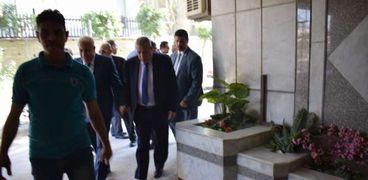 المنشاوي يتفقد سير العمل  بعدد من النيابات الإدارية بالقاهرة