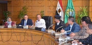 لجنة لمراجعة بيعات منطقة لسان الوزراء بالاسماعيلية