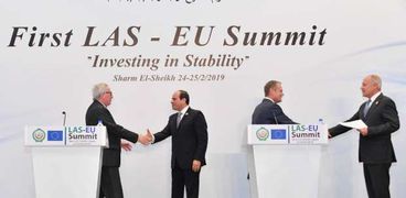 جانب من القمة العربية الأوروبية