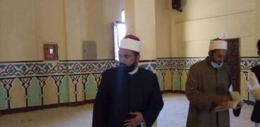 وكيل أوقاف مطروح خلال تفقدة مسجد جمرك السلوم على الحدود المصرية الليبية
