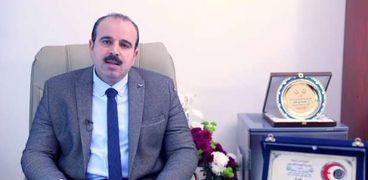 الدكتور حسام أبو ساطي المدير التنفيذي للهيئة العامة للاعتماد والرقابة الصحية