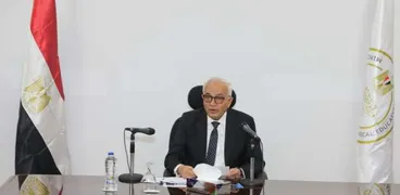 وزير التربية والتعليم والتعليم الفني الدكتور رضا حجازي