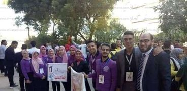 بالصورطلاب كلية التمريض القناة يشاركون ملتقى الجمعية المصرية العلمية بجامعة أسيوط.