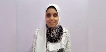 ياسمين عبد الفتاح الأولى على الثانوية الأزهرية