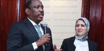 وزير الصحة السوداني خلال المؤتمر