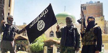 عناصر من «داعش» فى استعراض عسكرى سابق