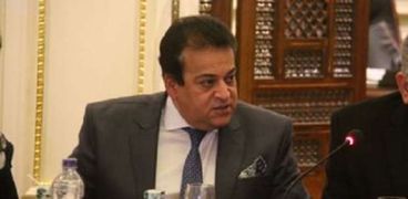 الدكتور خالد عبد العفار وزير التعليم العالي