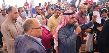 أهالي الرويسات يستعرضون مطالبهم مع محافظ جنوب سيناء