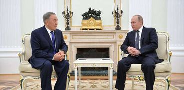 بوتين ونظيره الكازخستاني