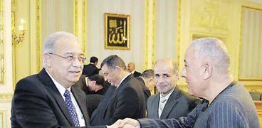 رئيس الوزراء يجتمع بنواب الإسكندرية
