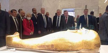 أمين مجلس الأمن لروسيا الاتحادية خلال زيارته لمتحف الحضارة المصرية