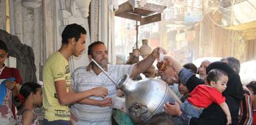 الفول المدمس وجبة رئيسية في غذاء المصريين