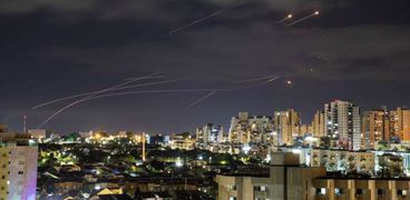 منظومة القبة الحديدية تتصدى لصاروخ من قطاع غزة
