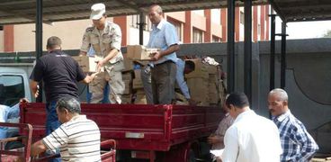 2000 كرتونة سلع غذائية مجانية من القوات المسلحة للعاملين بالتعليم في بني سويف