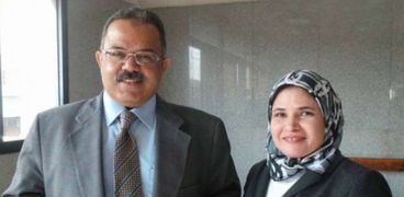 محمود العسقلاني وزوجته حنان غزالي