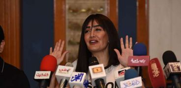 الفنانة غادة عبدالرازق