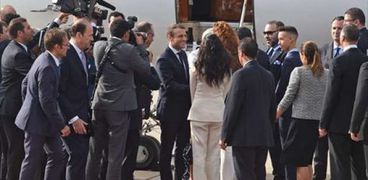 أجواء ودية في أول زيارة لإيمانويل ماكرون إلى ملك المغرب